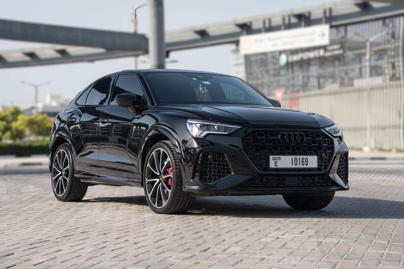 Audi RS Q3 2023 (Mythos Black Metallic)