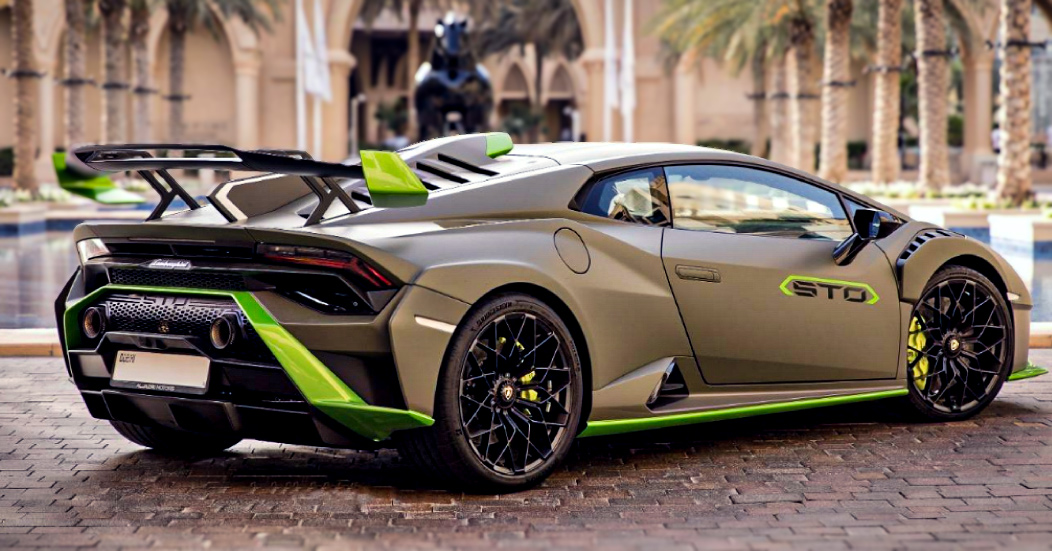 Lamborghini Huracan STO