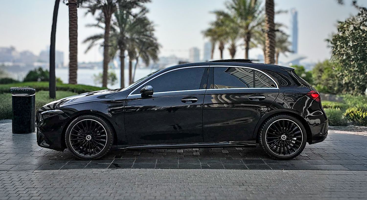 Luxury car available for rent in Dubai