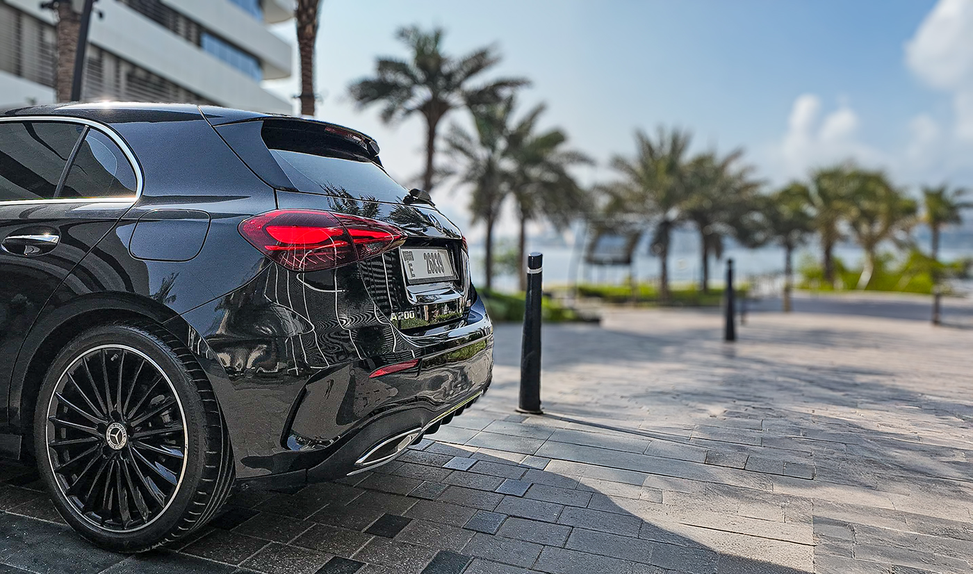 Luxury car available for rent in Dubai