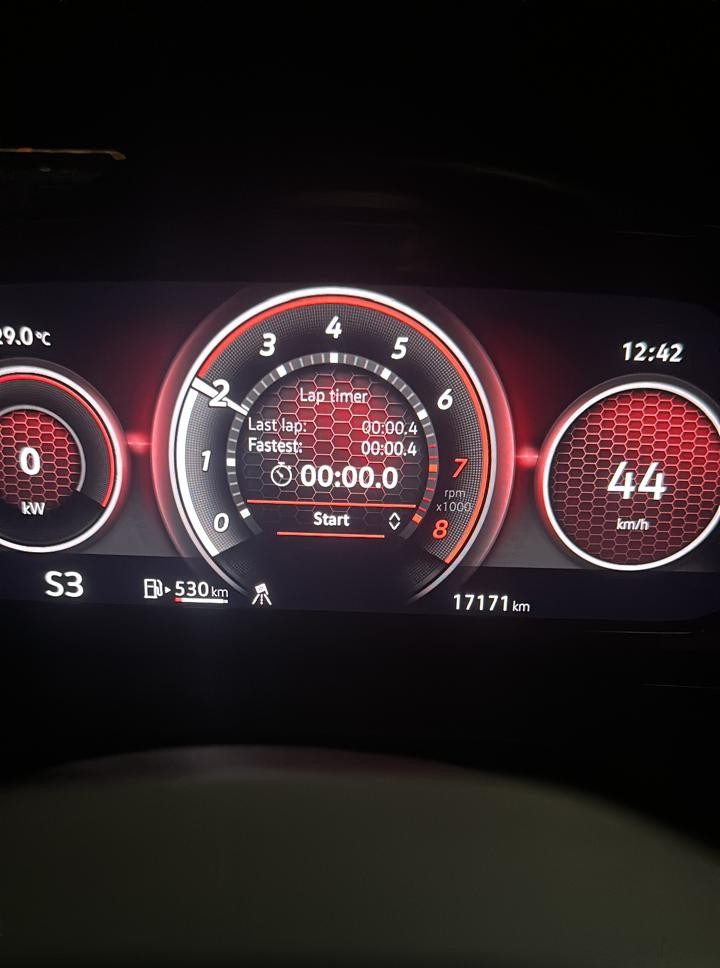 Mercedes C-Class 2023 photo 5