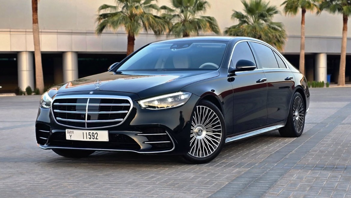 Mercedes S-Class 2024