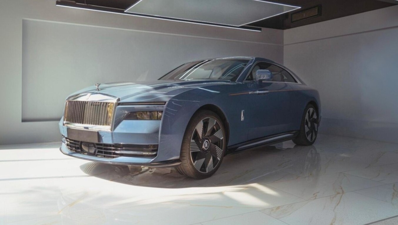 Rolls-Royce Spectre 2024